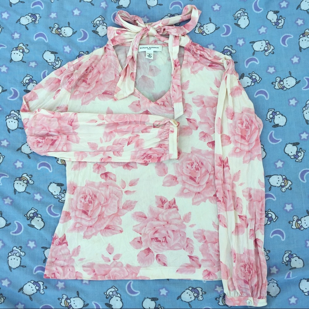 FLORAL SILK BLOUSE